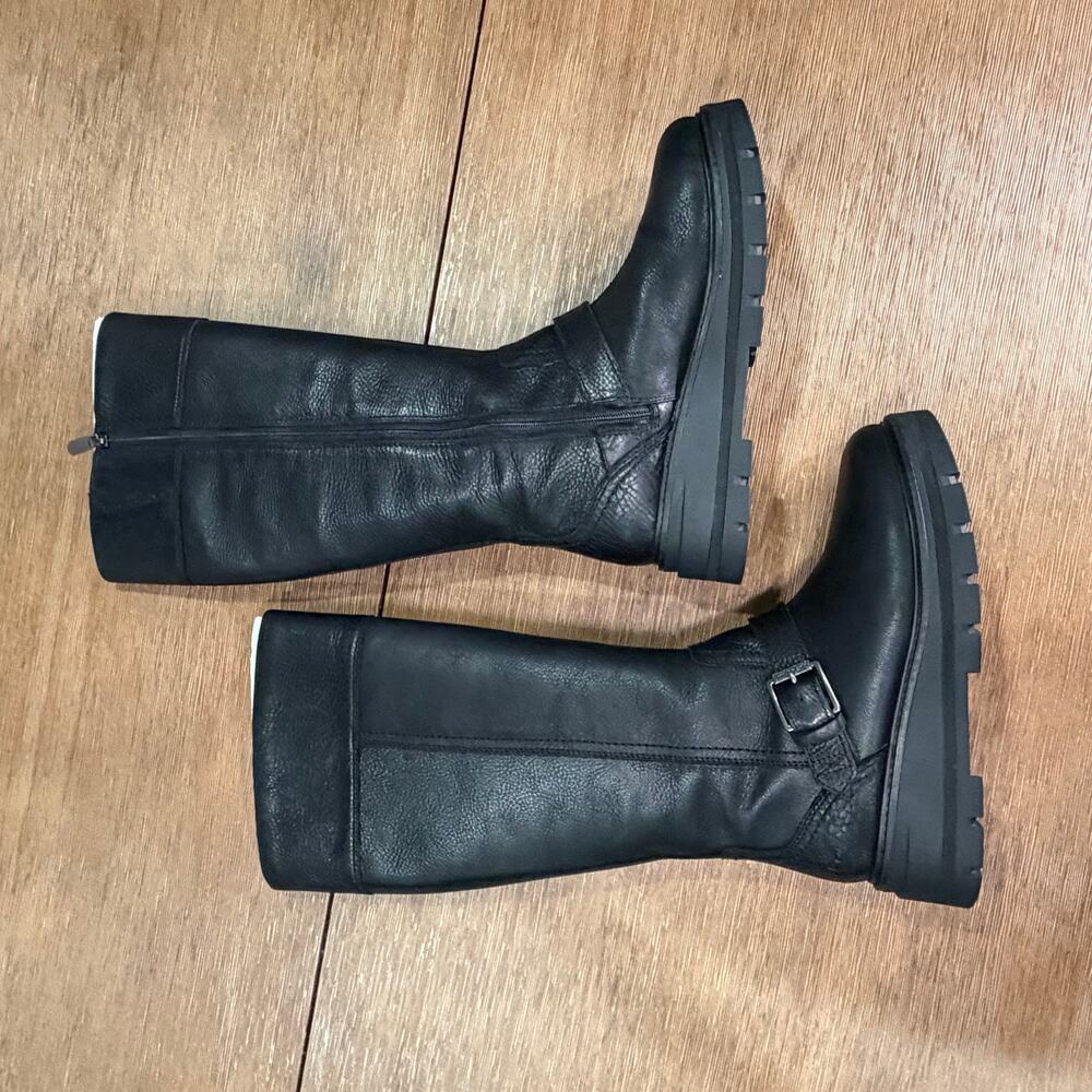 Timberland Leather Knee High Boot - Black Full Grain Sz 7 - Waterproof